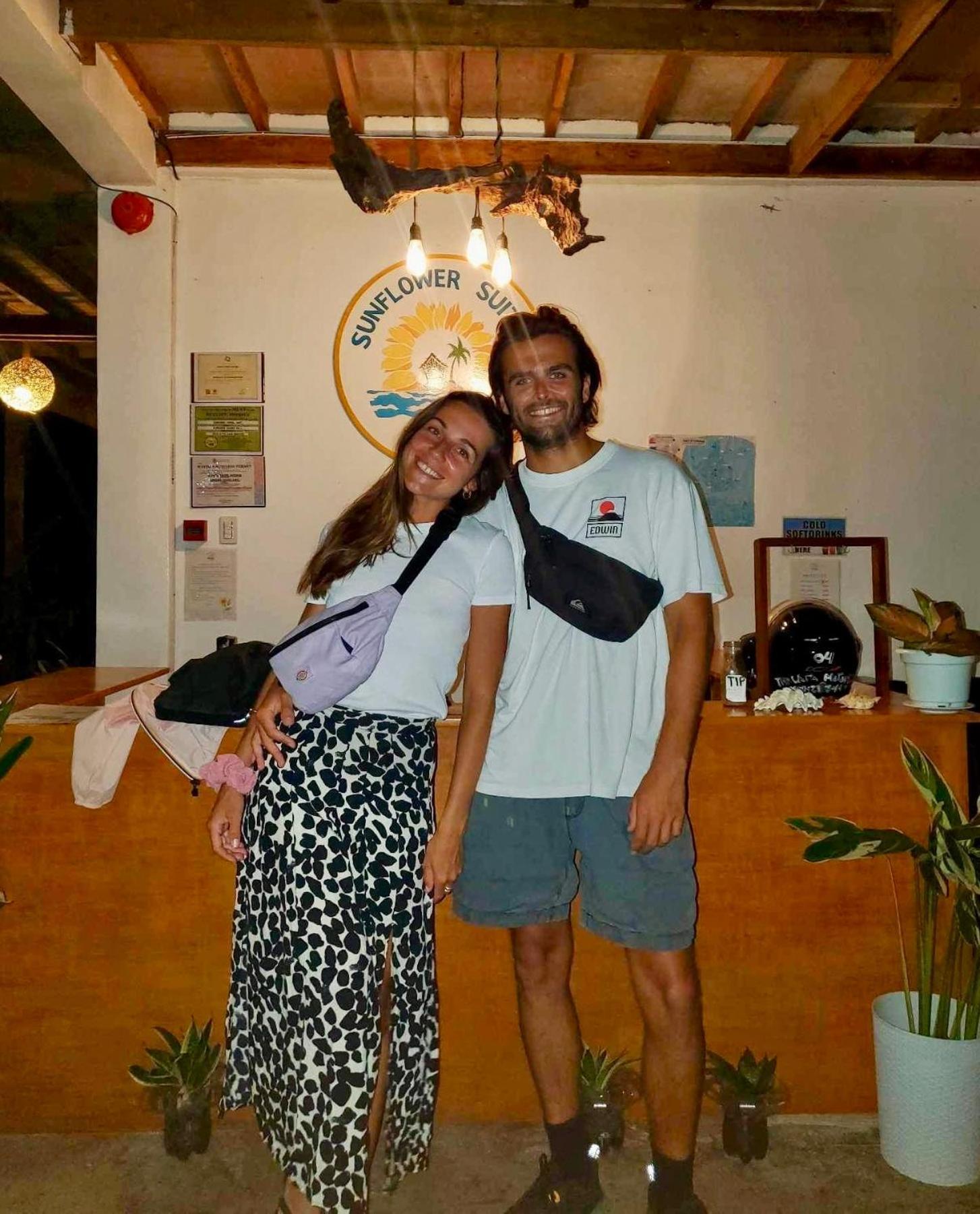 Siargao Sunflower Suites جنرال لونا المظهر الخارجي الصورة